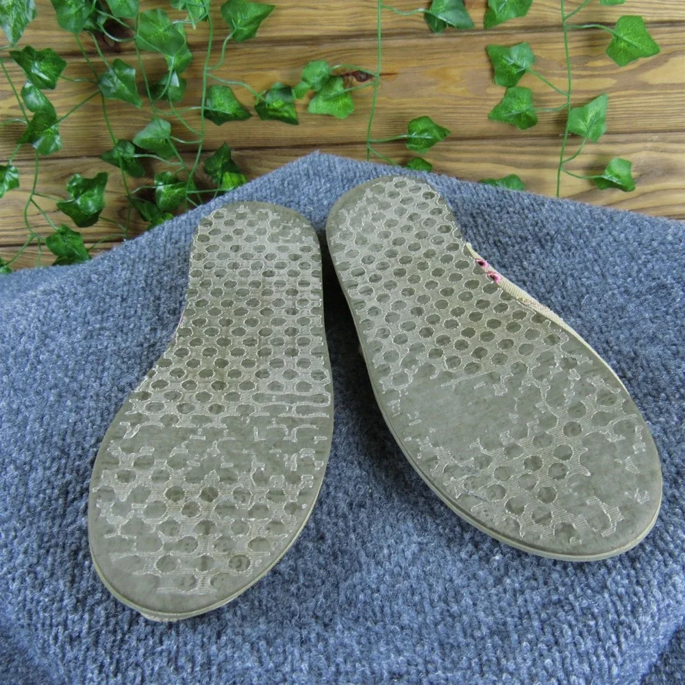 Sanuk Women  Loafer Beige Fabric‎ Sz 8 Medium Gently Used 2025
